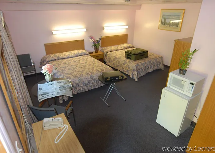 Queen Room